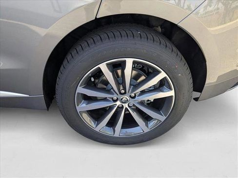 New 2026 Jaguar F-PACE R-Dynamic S image 10