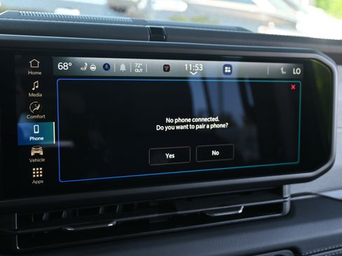 Used 2025 Jeep Wrangler Sahara image 33