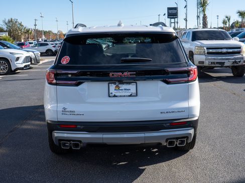 New 2026 GMC Acadia Elevation w/ Elevation Premium Package image 4