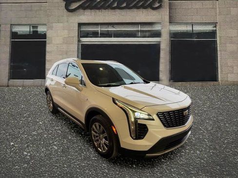 Used 2019 Cadillac XT4 Premium Luxury image 7