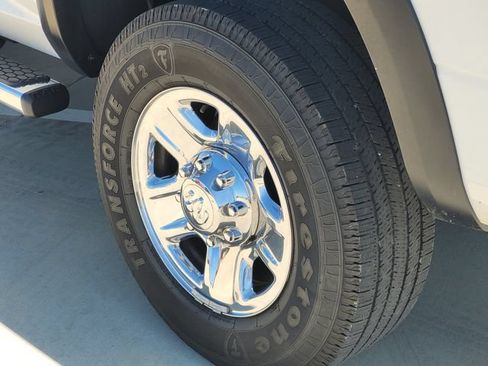 Used 2018 RAM 2500 Tradesman w/ Chrome Appearance Group AWD/4WD image 7