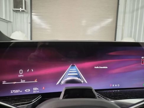 Certified 2025 Cadillac Escalade IQ Luxury 1 w/ Smart Trailering package image 26