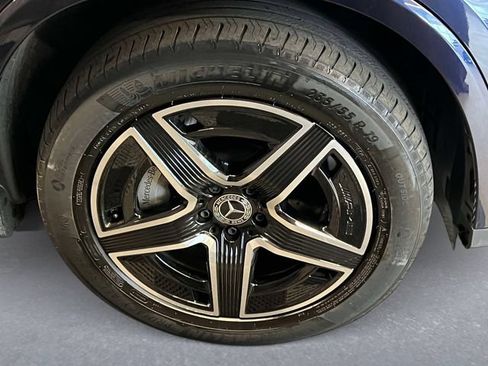Certified 2023 Mercedes-Benz GLC 300 4MATIC image 8