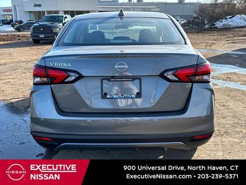 New 2025 Nissan Versa SV w/ Trunk Package image 3