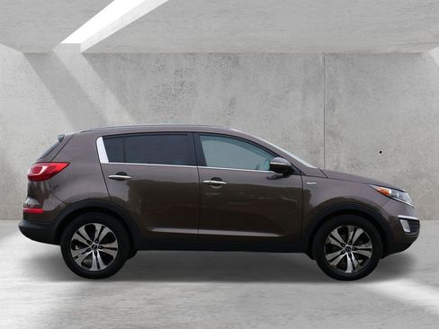 Used 2012 Kia Sportage EX w/ EX Premium Pkg AWD/4WD image 2
