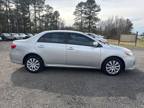 Used 2012 Toyota Corolla LE image 14