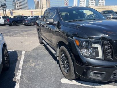 Used 2019 Nissan Titan SV w/ SV Convenience Package