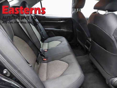 Used 2022 Toyota Camry LE FWD image 23