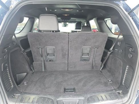 Used 2021 Dodge Durango R/T w/ Technology Group image 32