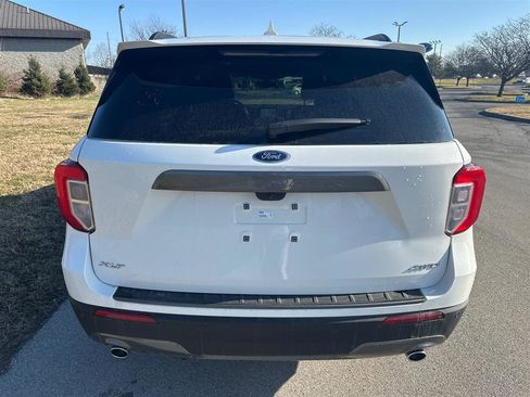 Certified 2023 Ford Explorer XLT w/ Equipment Group 202A image 18