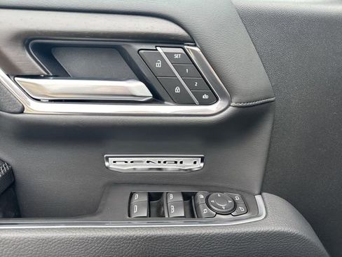 New 2026 GMC Sierra 1500 Denali AWD/4WD image 13