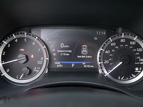 Used 2023 Toyota Highlander LE image 34