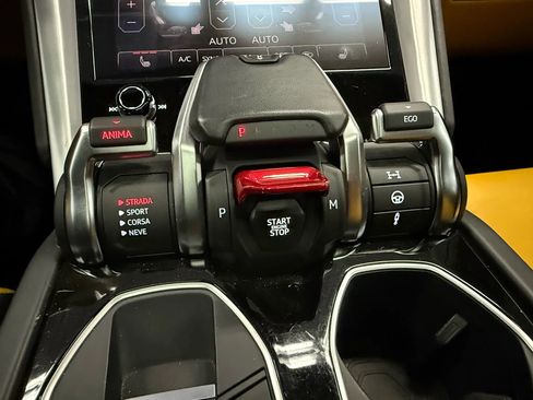 Used 2019 Lamborghini Urus image 92