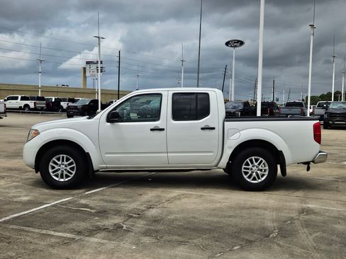 Used 2019 Nissan Frontier SV w/ Value Truck Package RWD image 7