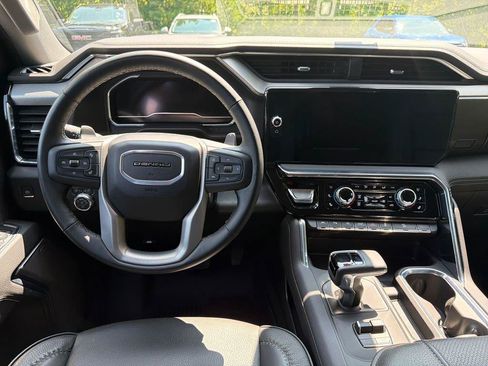 Certified 2025 GMC Sierra 1500 Denali w/ Denali Reserve Package AWD/4WD image 19