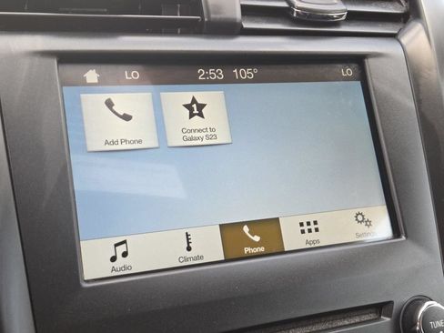 Used 2018 Ford Fusion SE w/ Equipment Group 201A FWD image 26