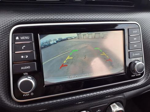 Certified 2025 Nissan Kicks Play S image 7