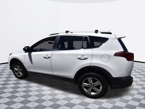 Used 2015 Toyota RAV4 XLE FWD image 4