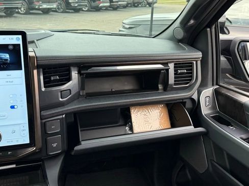 Certified 2022 Ford F150 Lightning Lariat w/ Equipment Group 511A High image 28