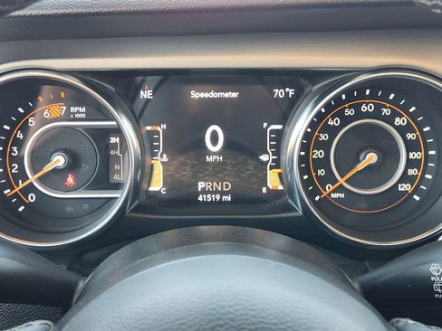 Used 2021 Jeep Wrangler Unlimited Sport image 16