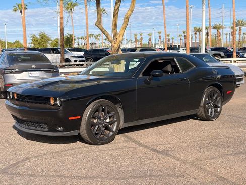 Used 2022 Dodge Challenger SXT w/ Blacktop Package RWD image 31