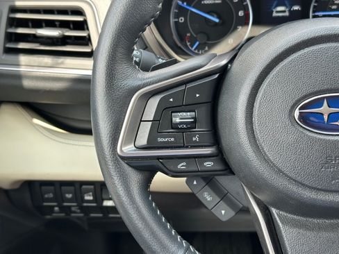 Used 2020 Subaru Ascent Limited AWD/4WD image 18