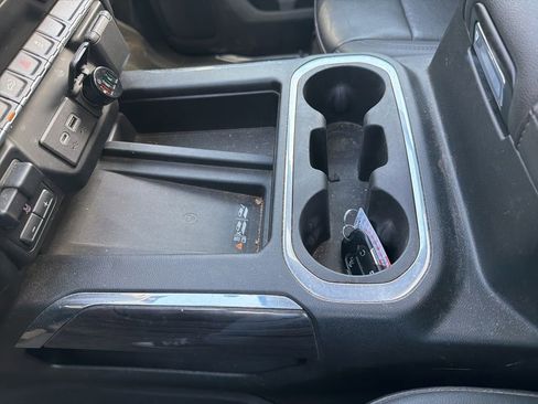 Used 2022 Chevrolet Silverado 2500 LTZ w/ LTZ Premium Package AWD/4WD image 28