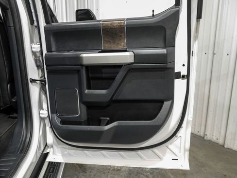 Used 2022 Ford F350 Lariat w/ Lariat Ultimate Package image 49