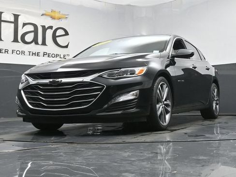 Used 2022 Chevrolet Malibu Premier FWD image 4