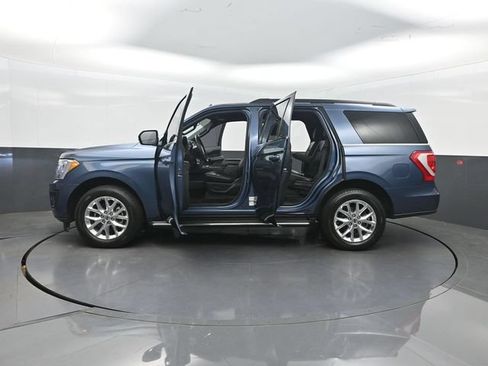 Used 2020 Ford Expedition XLT w/ Equipment Group 202A RWD image 43
