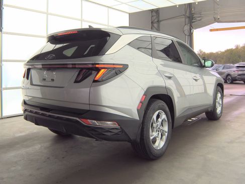 Used 2023 Hyundai Tucson SEL FWD image 4