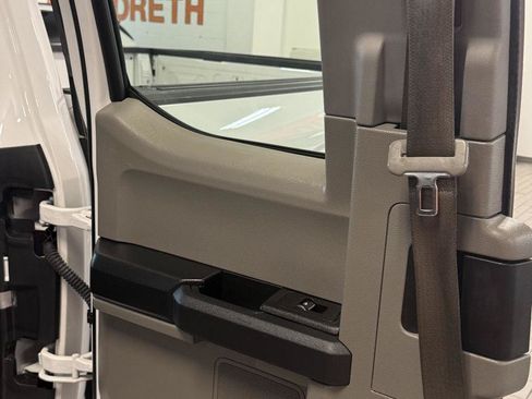 Used 2018 Ford F150 XL w/ XL Power Equipment Group RWD image 12