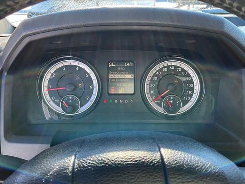 Used 2018 RAM 2500 Big Horn image 14