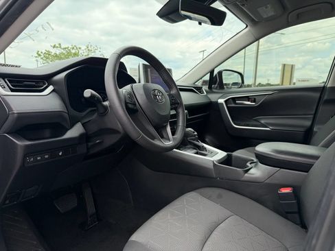 Used 2024 Toyota RAV4 XLE w/ Weather Package AWD/4WD image 9