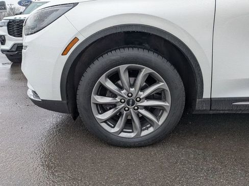 Used 2021 Lincoln Corsair Standard w/ Premium Package image 24