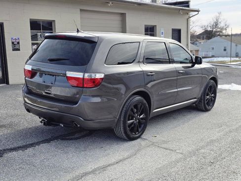Used 2013 Dodge Durango SXT w/ Blacktop Pkg image 4