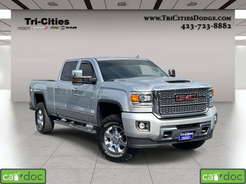 Used 2018 GMC Sierra 3500 Denali w/ Duramax Plus Package AWD/4WD image 1