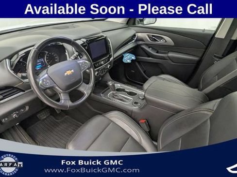 Used 2019 Chevrolet Traverse LT w/ LT Premium Package AWD/4WD image 11