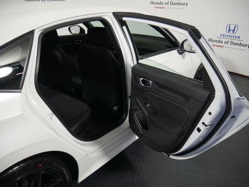 New 2026 Honda Civic Sport image 9