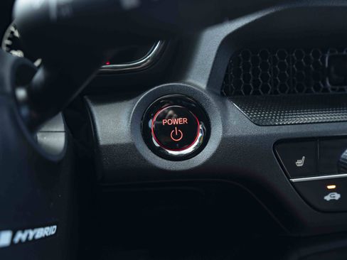 Used 2025 Honda CR-V Sport-L image 25