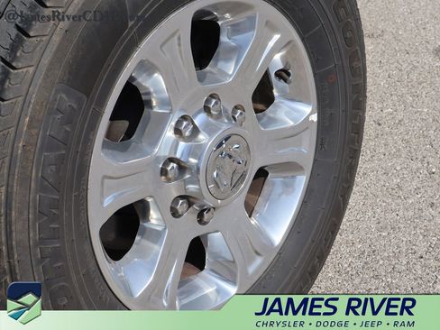 Used 2024 RAM 2500 Big Horn image 37