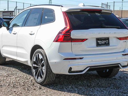 New 2026 Volvo XC60 B5 Plus w/ Climate Package PRO image 22