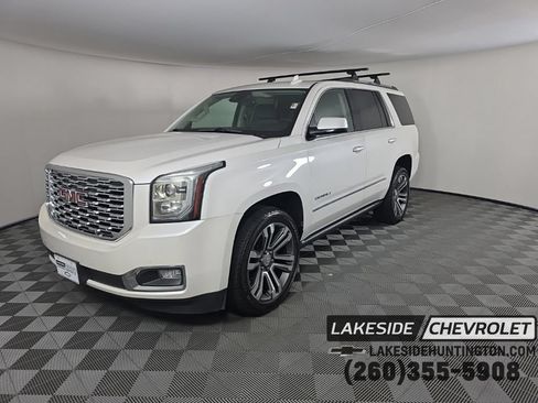 Used 2020 GMC Yukon Denali w/ Denali Premium Package AWD/4WD image 1