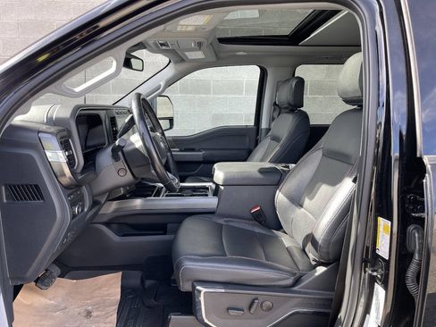 Used 2023 Ford F350 Lariat w/ Lariat Ultimate Package AWD/4WD image 16