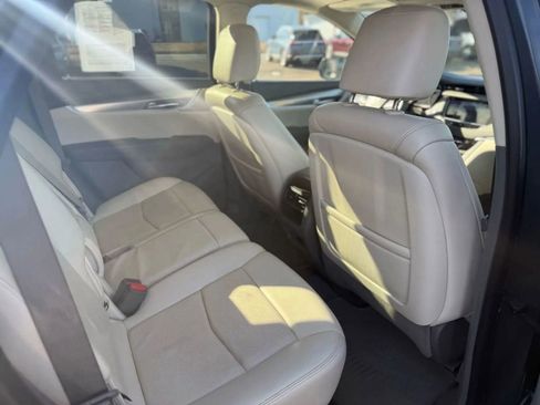 Used 2020 Cadillac XT5 Premium Luxury AWD/4WD image 16
