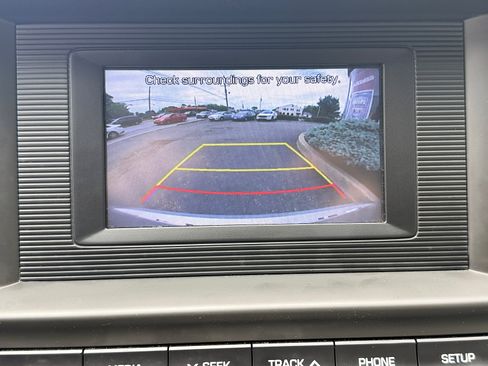 Used 2019 Hyundai Elantra SE FWD image 21