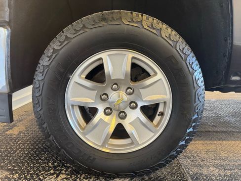 Used 2015 Chevrolet Silverado 1500 W/T image 30
