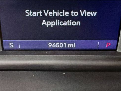 Used 2021 Chevrolet Tahoe Z71 w/ Rear Media and Nav Package AWD/4WD image 14