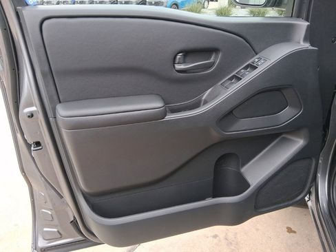 New 2026 Nissan Frontier S image 19