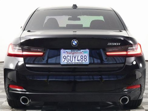Used 2023 BMW 330i Sedan w/ Premium Package RWD image 5